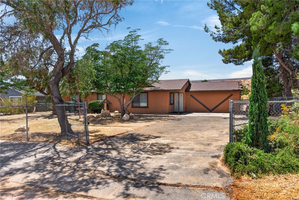 18725 Vine Property Photo 35
