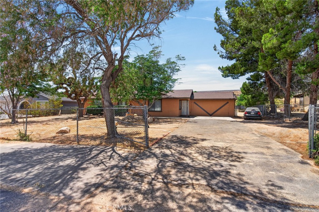 18725 Vine Property Photo 36