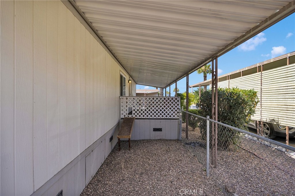 15252 Seneca Road 267 Property Photo 17