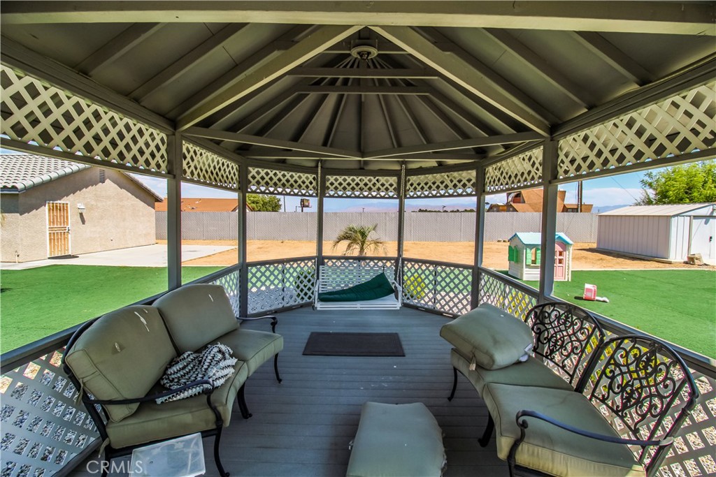 13281 El Rio Road Property Photo 21