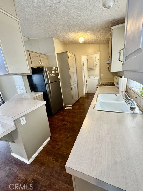 14000 El Evado Rd 29 Property Photo 8