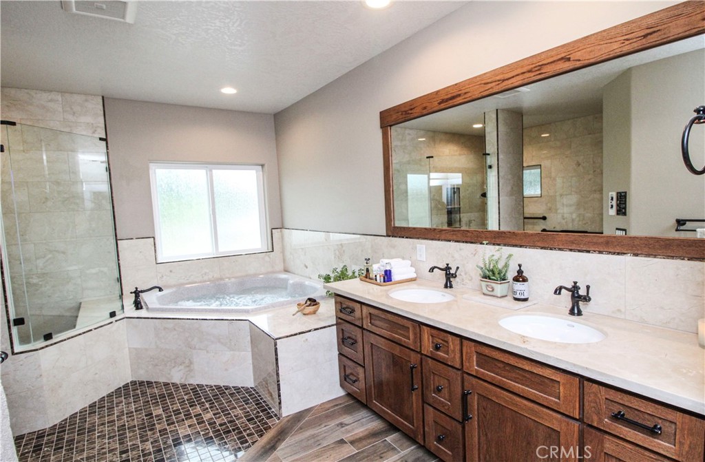 6761 Lurelane Avenue Property Photo 27