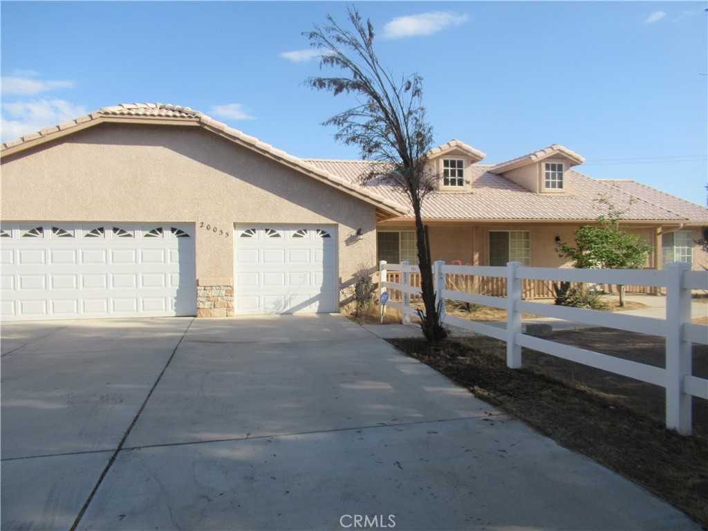 20035 Symeron Property Photo 1