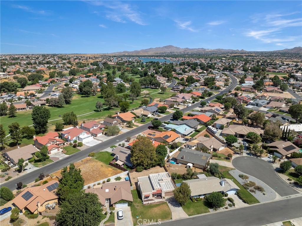 18440 Mountain Meadows Drive Property Photo 3