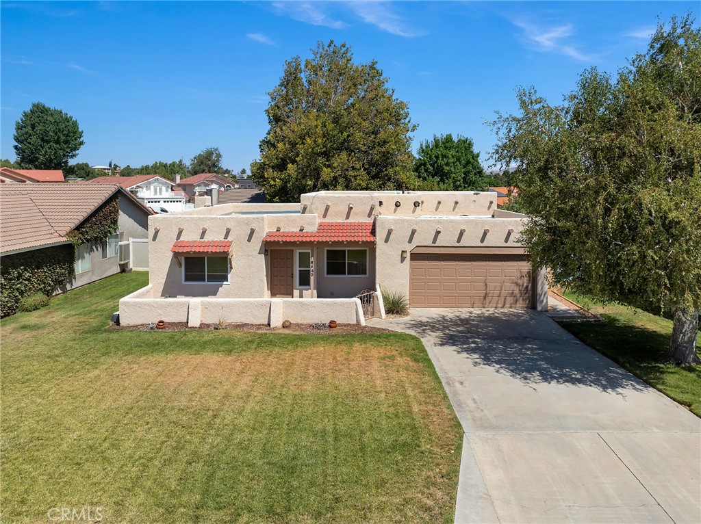 18440 Mountain Meadows Drive Property Photo 7