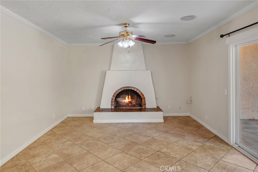 18440 Mountain Meadows Drive Property Photo 18