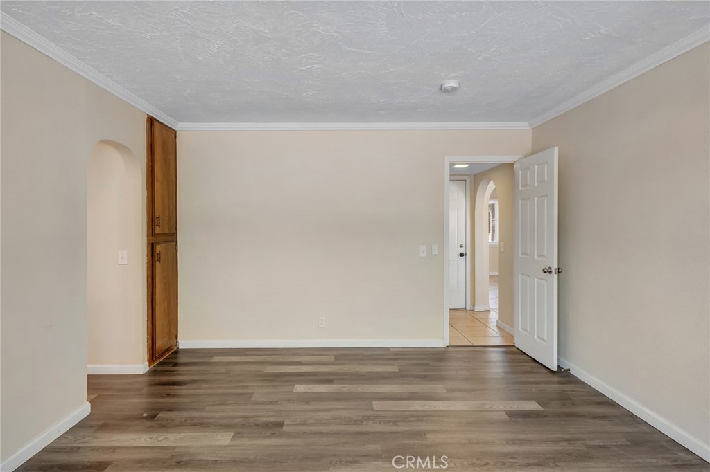 18440 Mountain Meadows Drive Property Photo 27