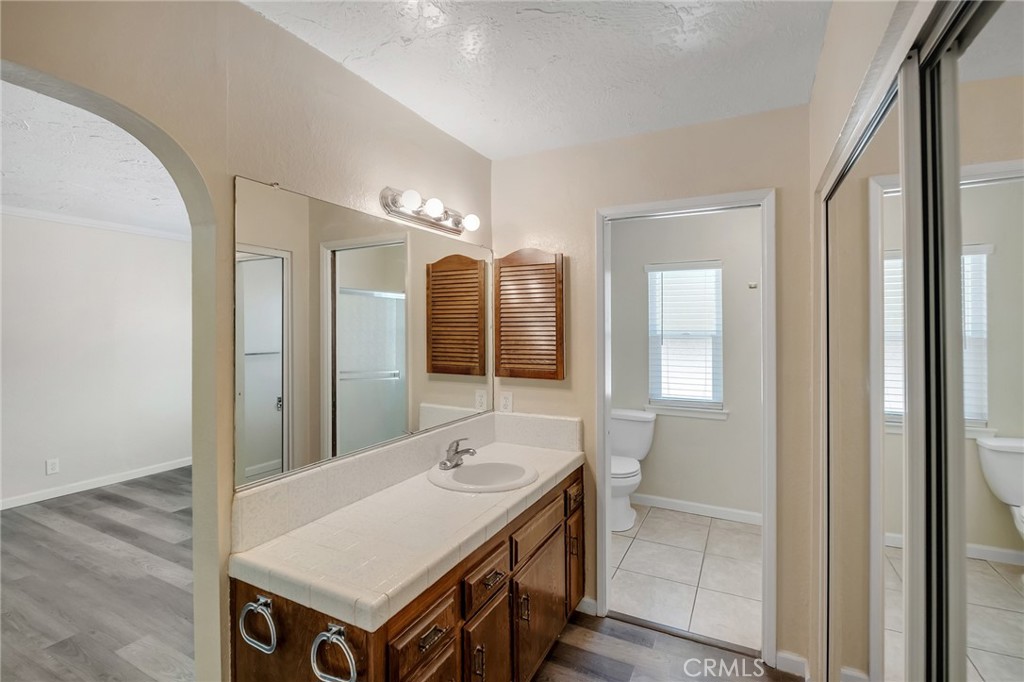18440 Mountain Meadows Drive Property Photo 28