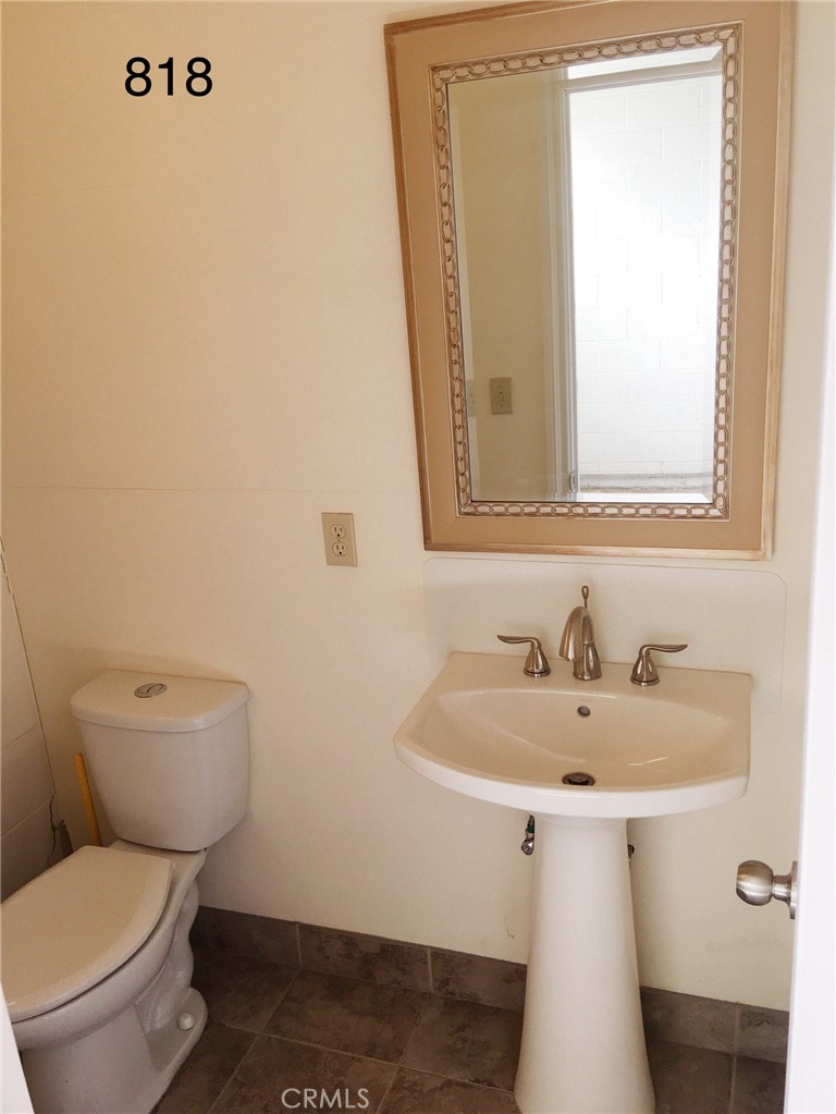 814 E Williams Street Property Photo 5
