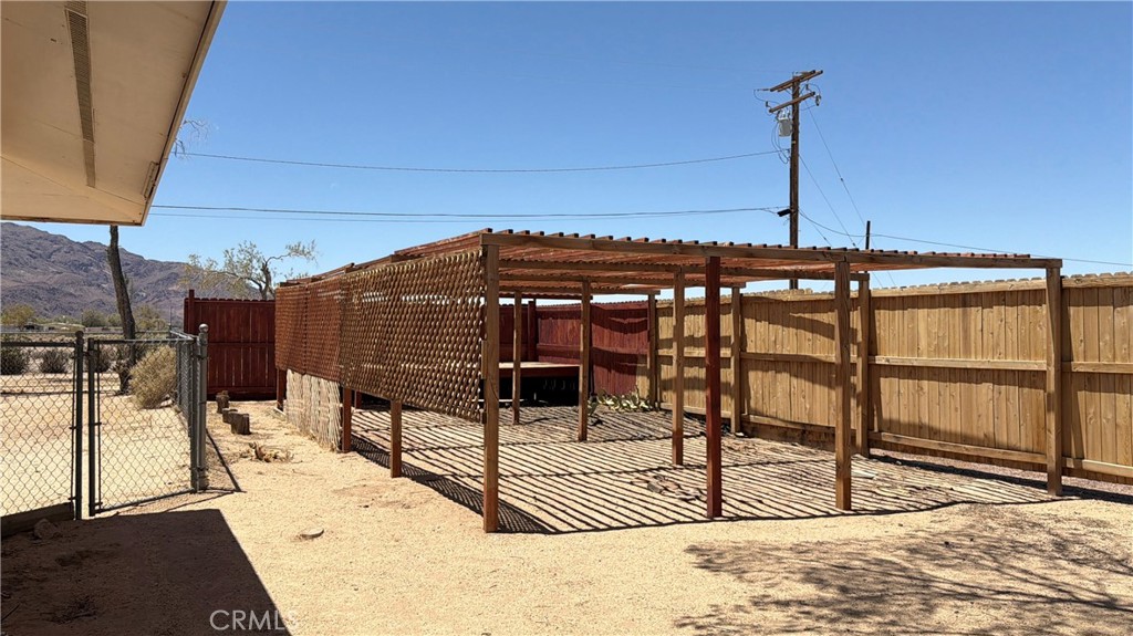 30819 Athol Property Photo 4