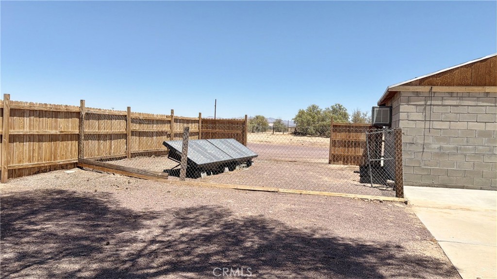 30819 Athol Property Photo 5
