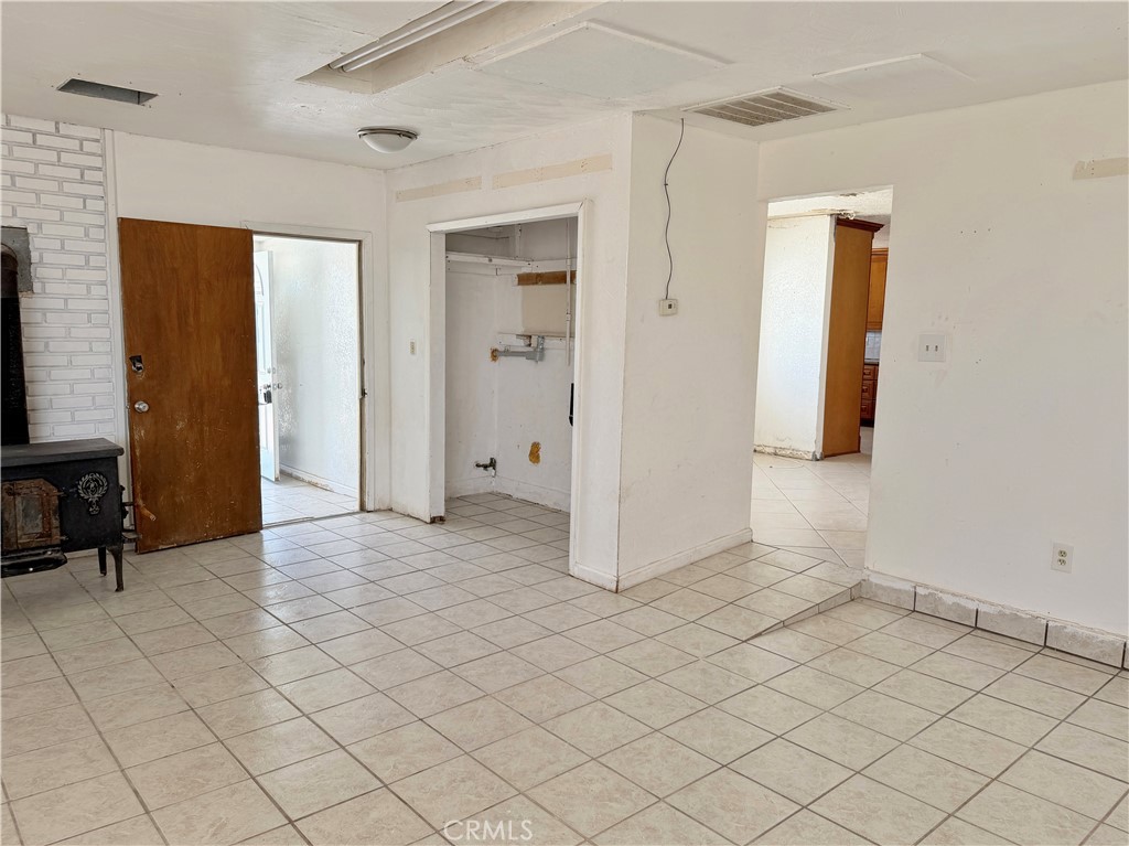 30819 Athol Property Photo 16