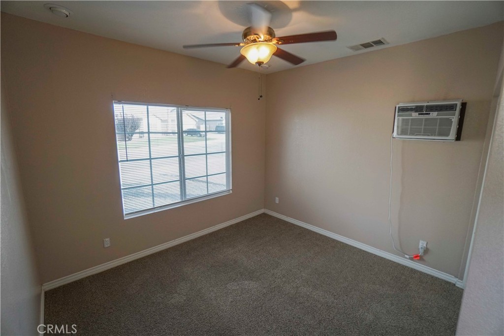 13036 Evanston Property Photo 13