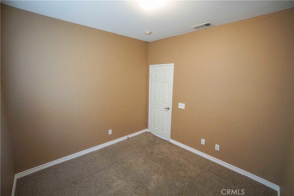 13036 Evanston Property Photo 17