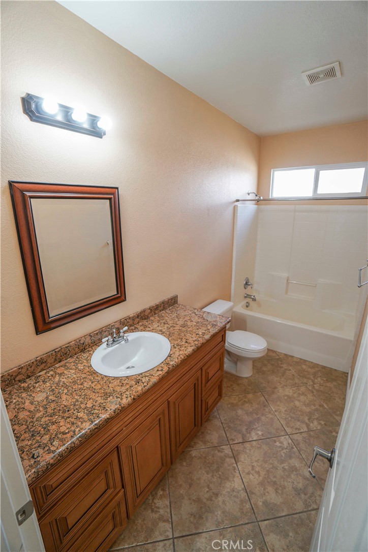 13036 Evanston Property Photo 20