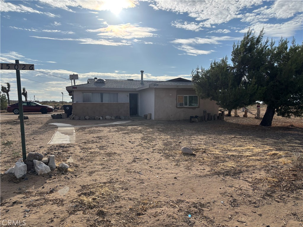 15026 RICHMOND Avenue Property Photo 1