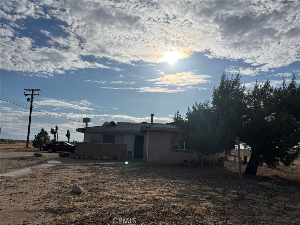 15026 Richmond Avenue Property Photo 2