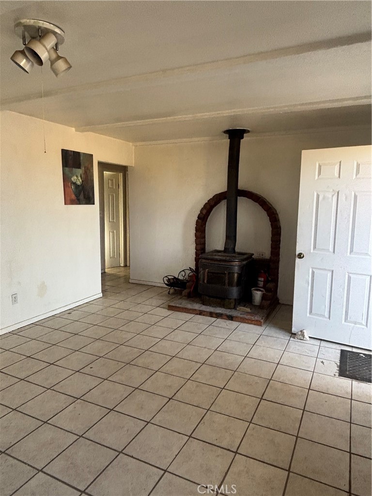 15026 Richmond Avenue Property Photo 5