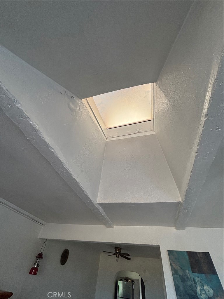 15026 Richmond Avenue Property Photo 6