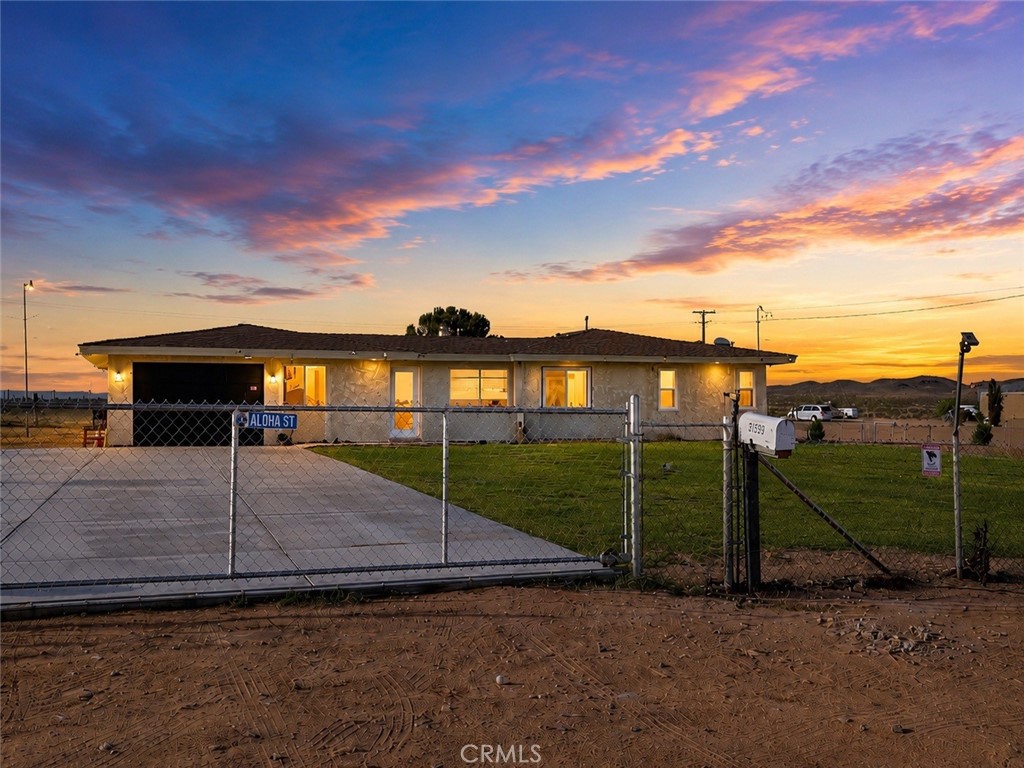 30630 Mojave Property Photo 1