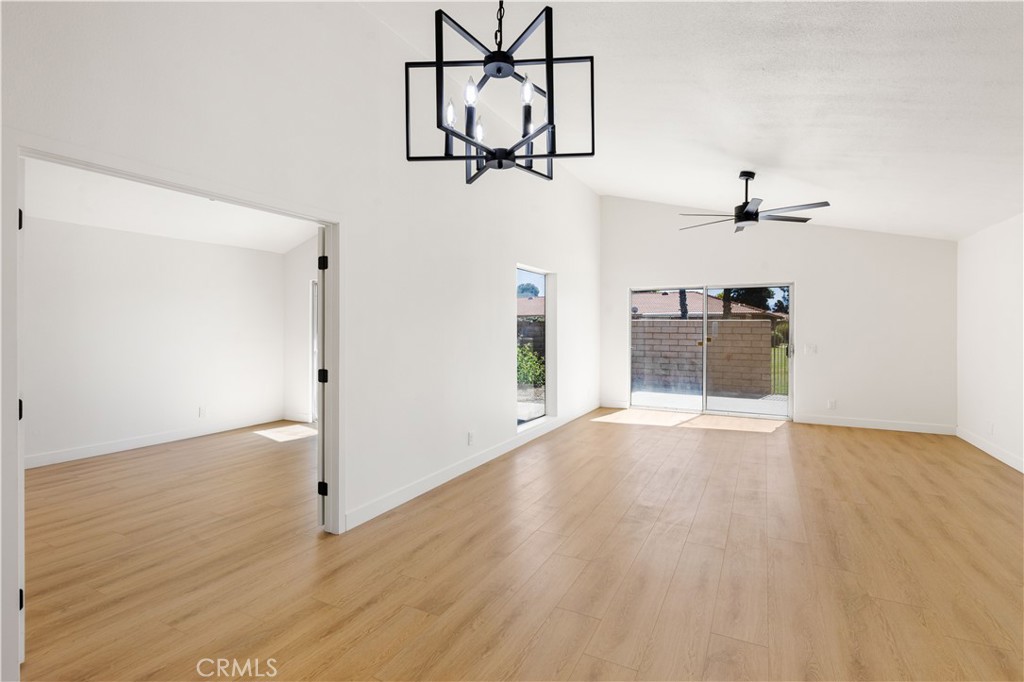 82151 Waring Way Property Photo 4