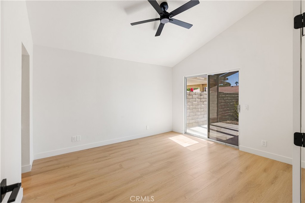 82151 Waring Way Property Photo 5