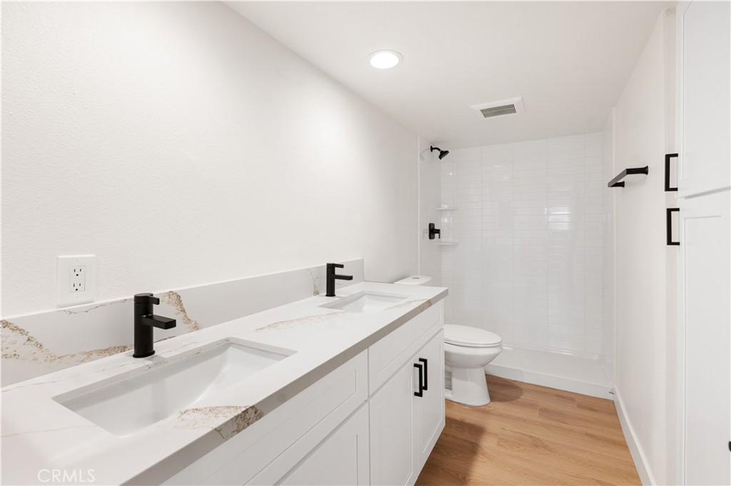 82151 Waring Way Property Photo 13