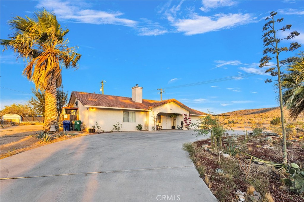 7685 Hilton Property Photo 3