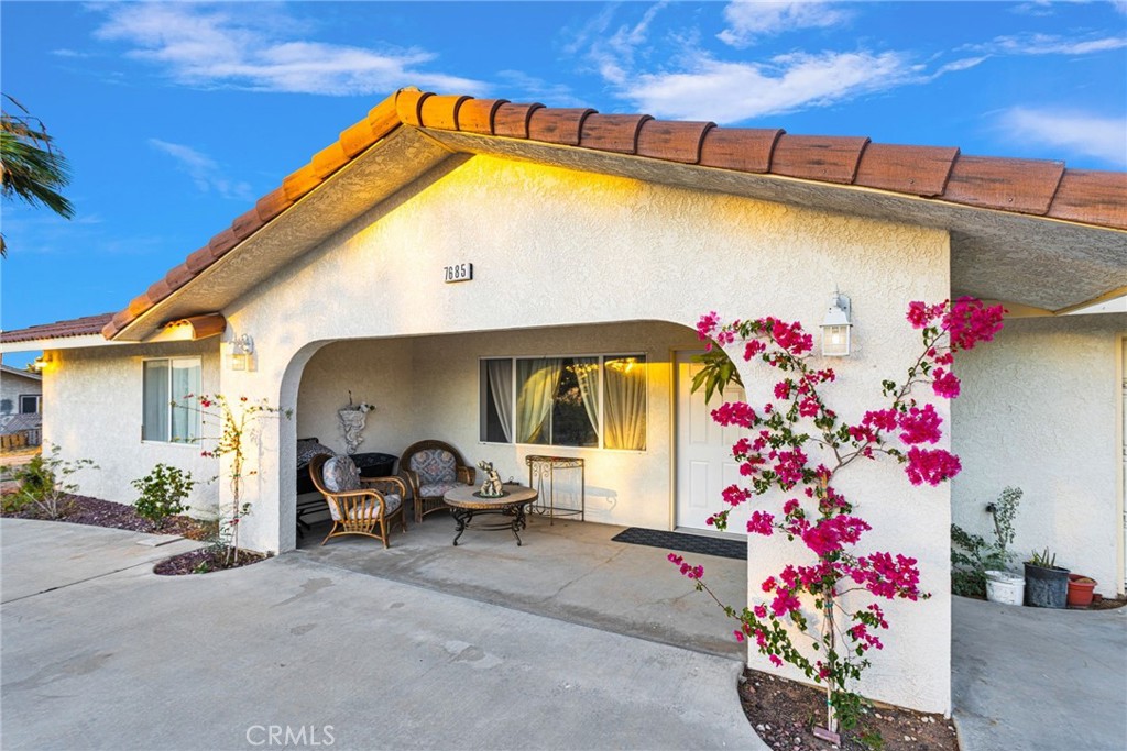 7685 Hilton Property Photo 4
