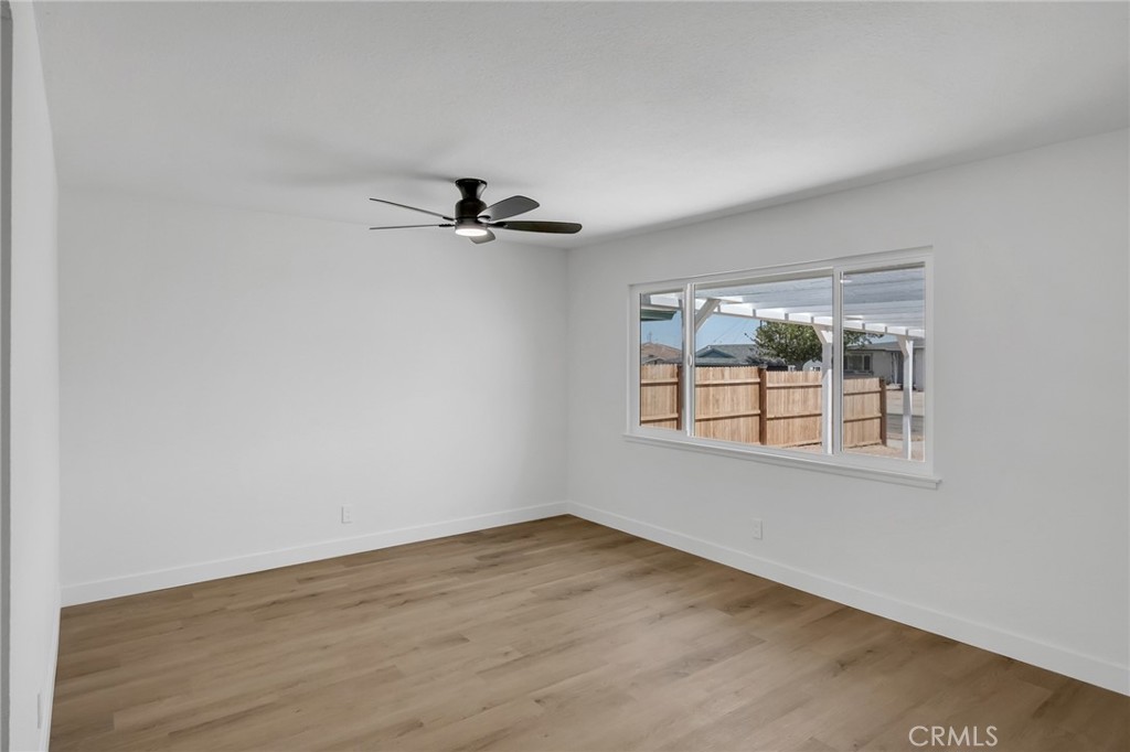 530 Kelly Property Photo 5