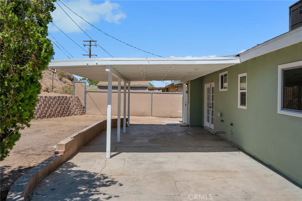 530 Kelly Property Photo 27