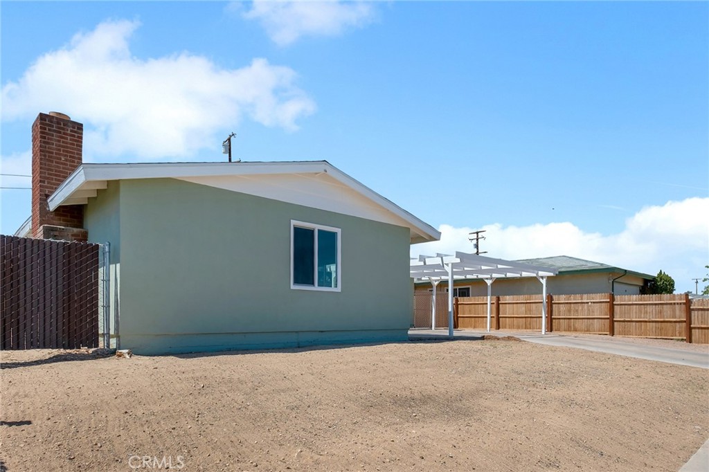 530 Kelly Property Photo 31