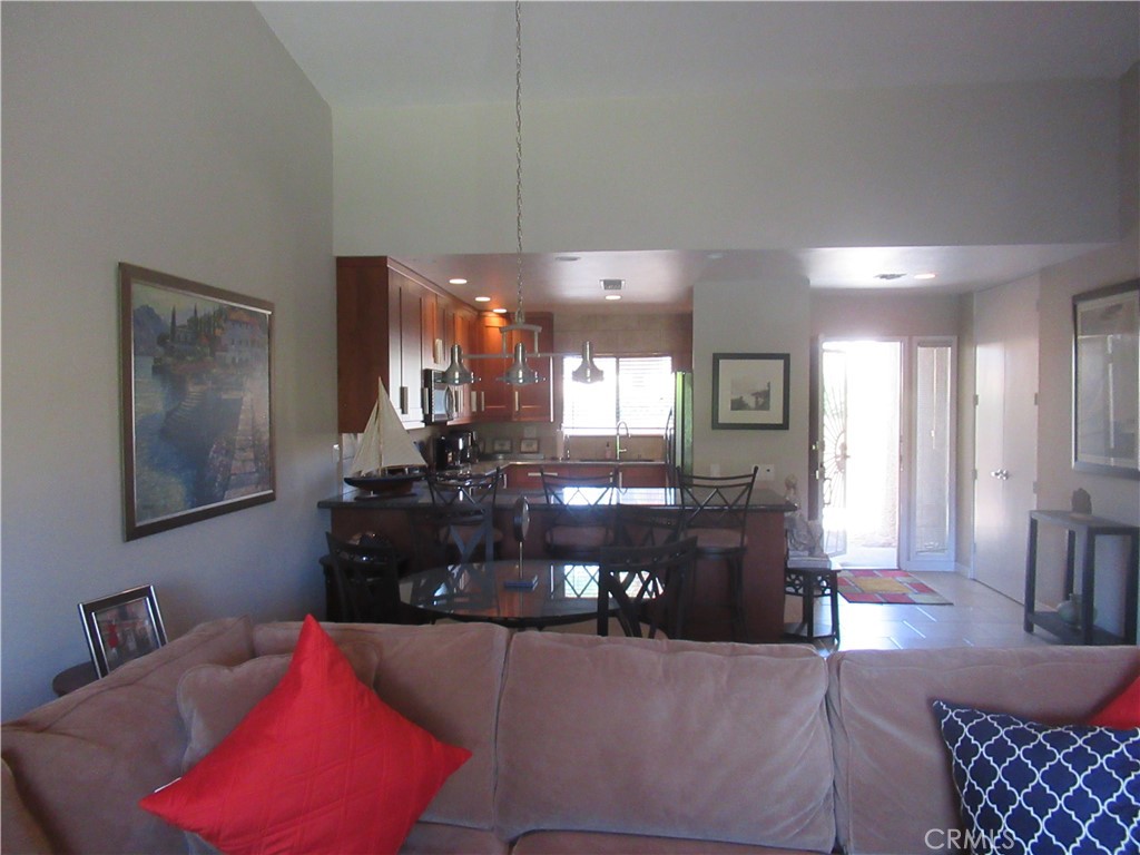 1152 Tiffany Circle N Property Photo 16