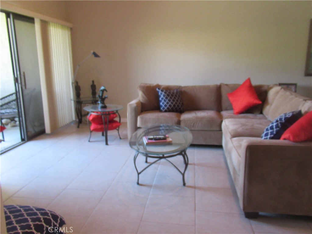 1152 Tiffany Circle N Property Photo 20