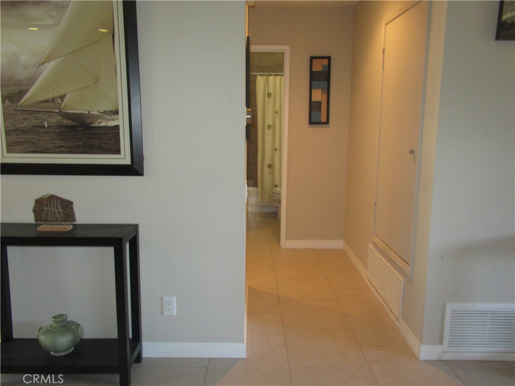 1152 Tiffany Circle N Property Photo 22