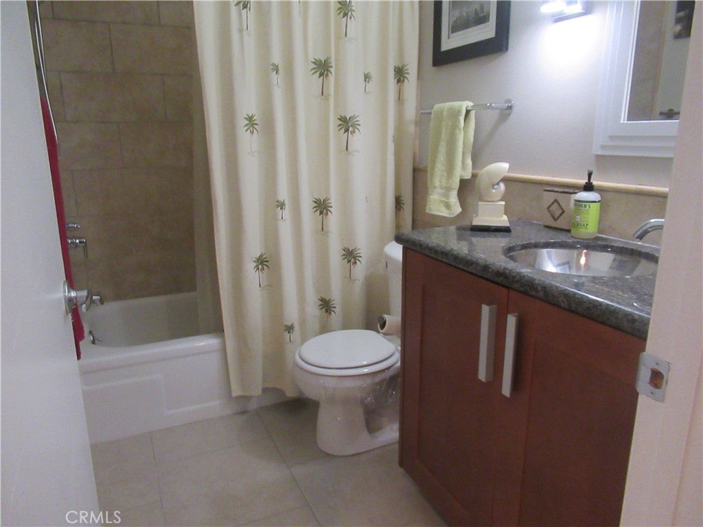 1152 Tiffany Circle N Property Photo 24