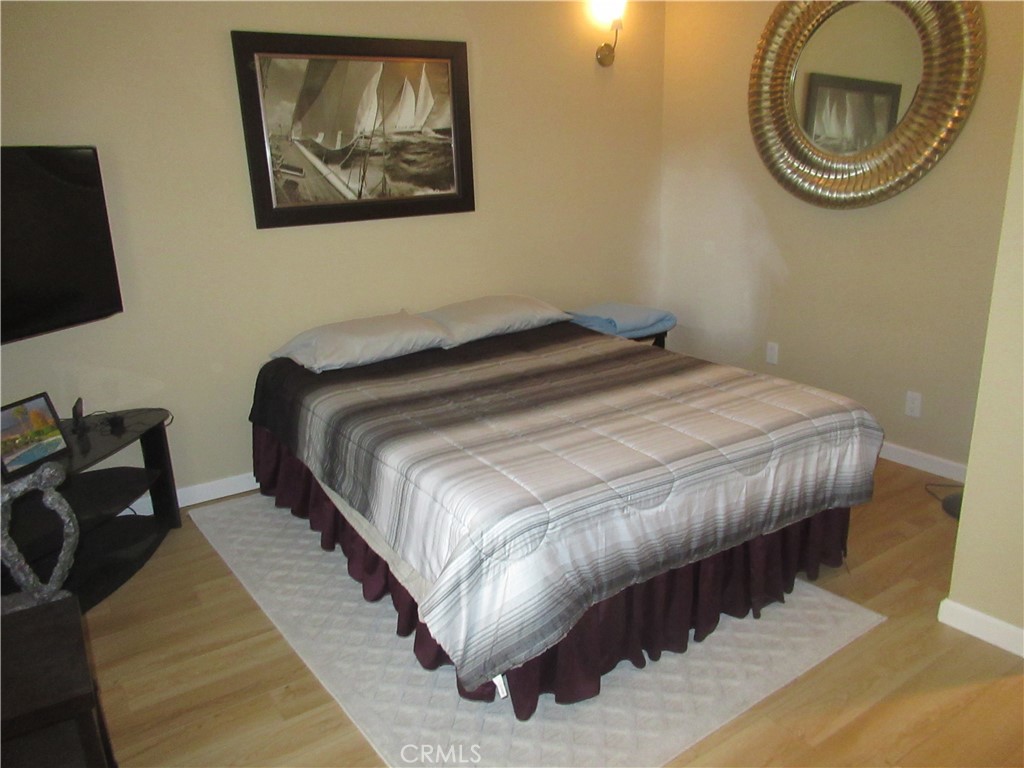 1152 Tiffany Circle N Property Photo 27