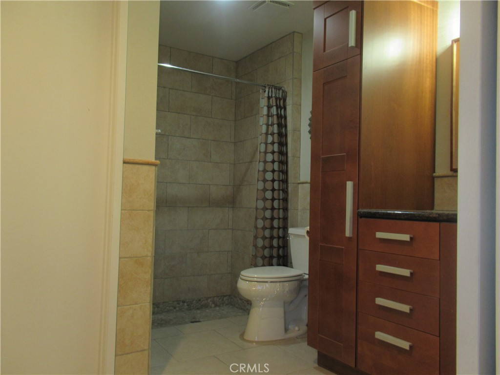 1152 Tiffany Circle N Property Photo 32