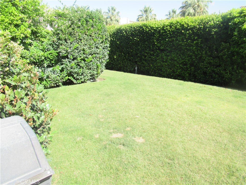1152 Tiffany Circle N Property Photo 38