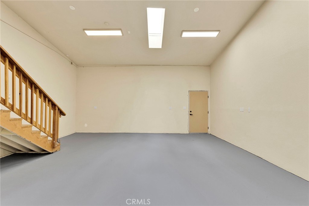 614 W Fairway Property Photo 24