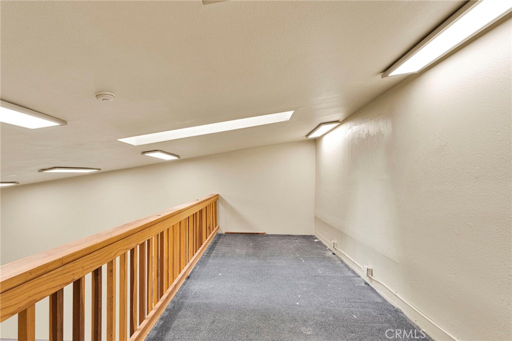 614 W Fairway Property Photo 27