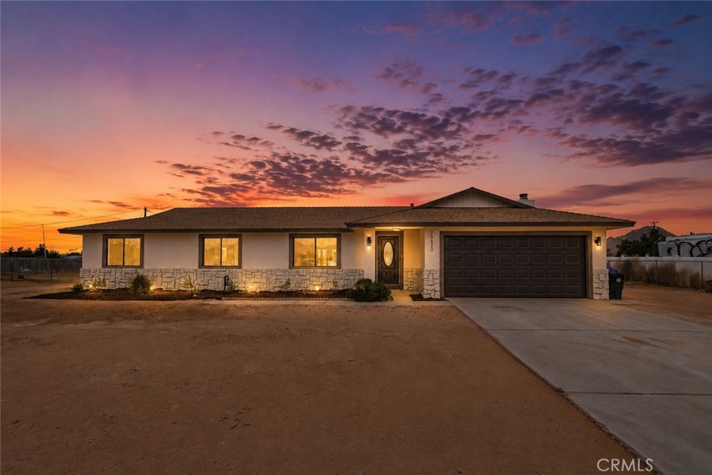 15620 Comanche Road Property Photo 1