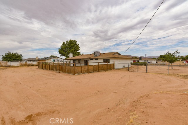 15620 Comanche Road Property Photo 16