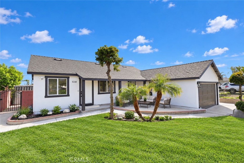 1038 E J Street Property Photo 1
