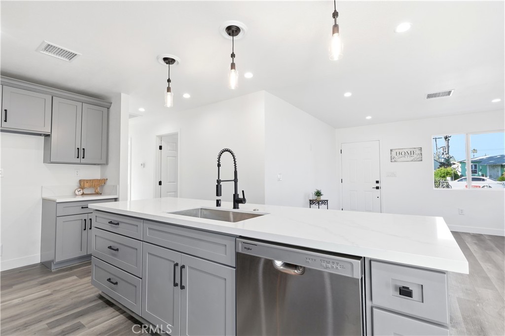 1038 E J Street Property Photo 21