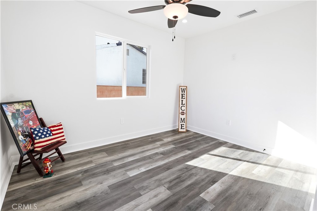 1038 E J Street Property Photo 28