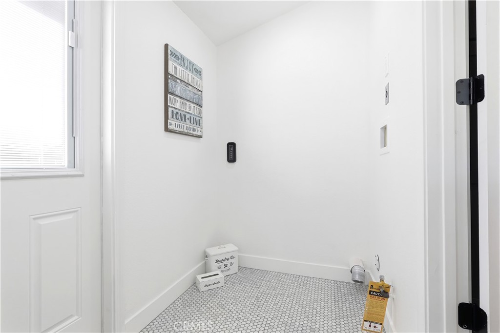 1038 E J Street Property Photo 32
