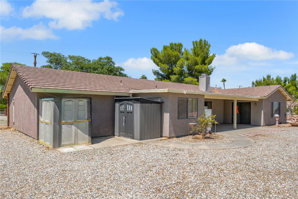 14861 Riverside Property Photo 30
