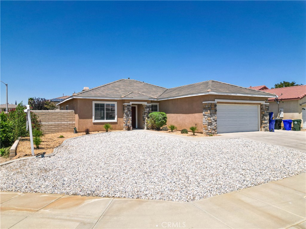 13822 Dodie Property Photo 2