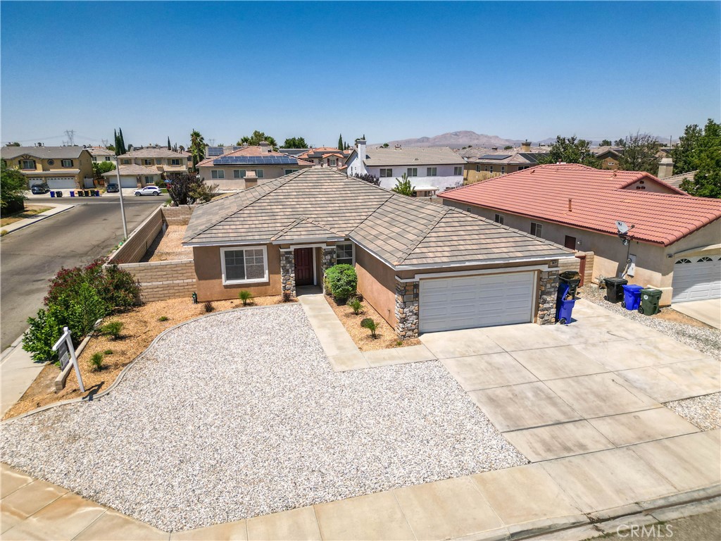 13822 Dodie Property Photo 4